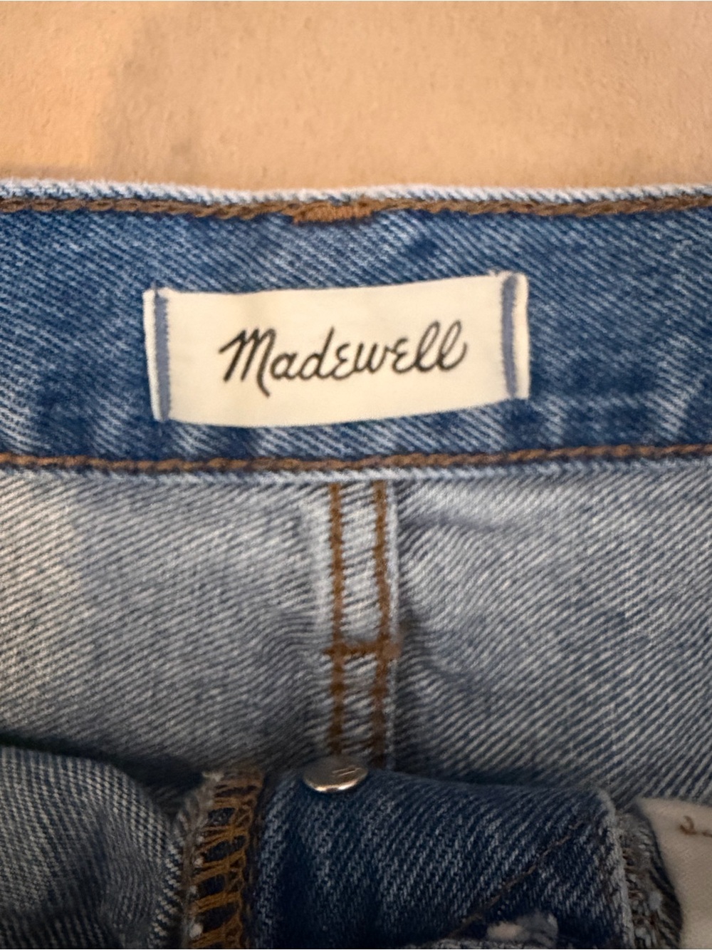 Madewell Relaxed Denim Short Medium Wash Blue Distressed Frayed Hem Size 28 - Picture 4 of 6